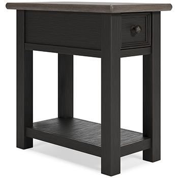 Tyler Creek End Table Set - Furniture House (Dover,NJ)