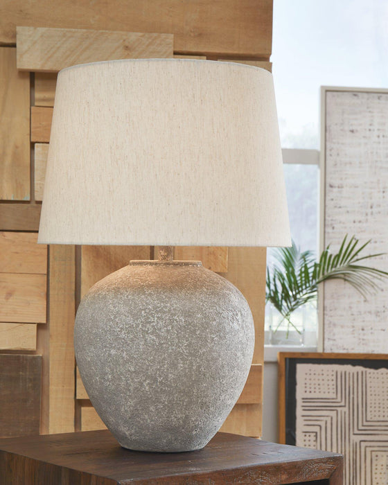 Dreward Table Lamp - Furniture House (Dover,NJ)