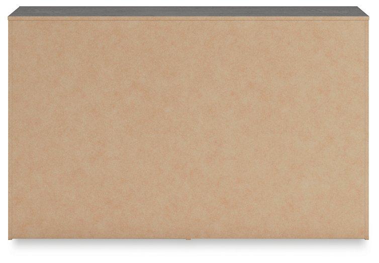 Hollivern Dresser and Mirror - Furniture House (Dover,NJ)