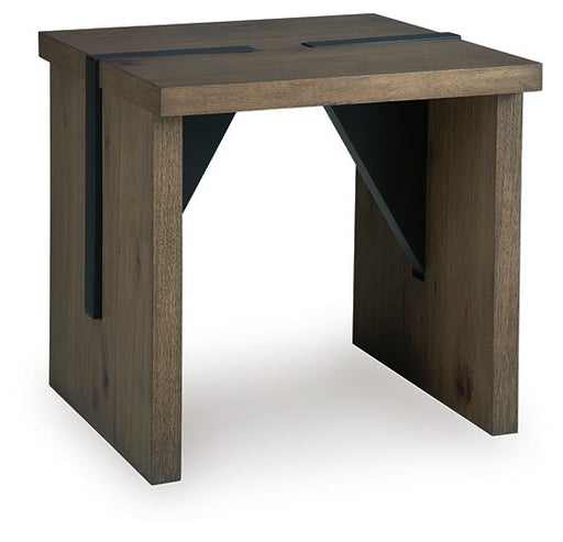 Kandinew End Table - Furniture House (Dover,NJ)